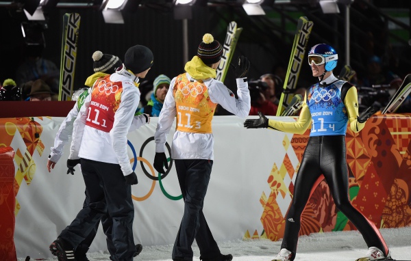 Немецкий прыгун на лыжах Зеверин Фройнд обладатель золотой медали