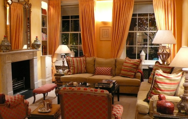 Гостиная в рождественский вечер