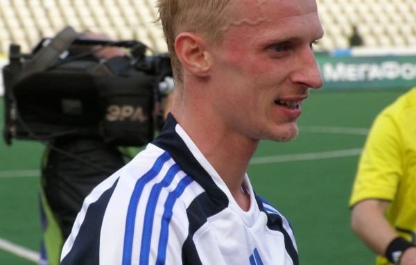 Петр Немов полузащитник клуба Крылья Советов после игры