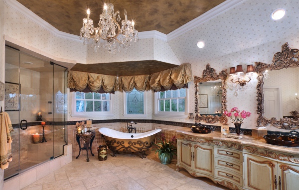 Королевская ванная комната