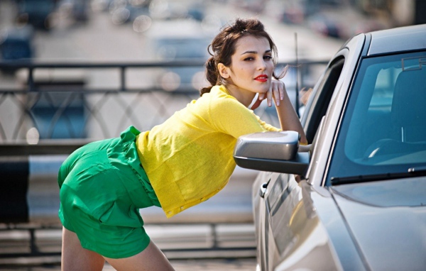 Очаровательная актриса Сати Казанова