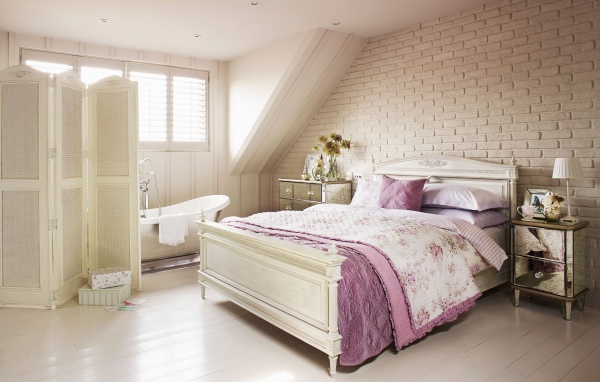 Ширма в спальне