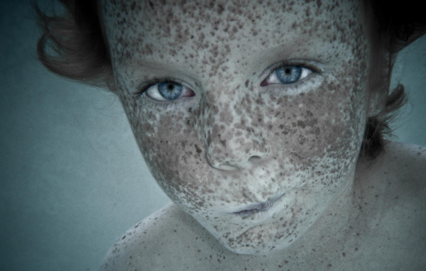 Фотография маленькой девочкой