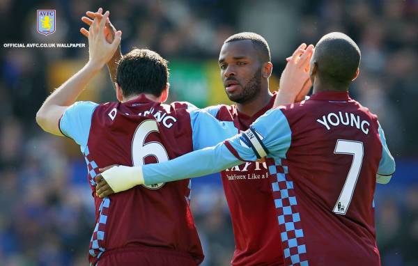 Возлюбленный клуб Астон Вилла