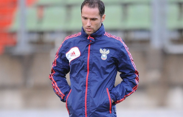 Роман Широков полузащитник Зенита в форме сборной России