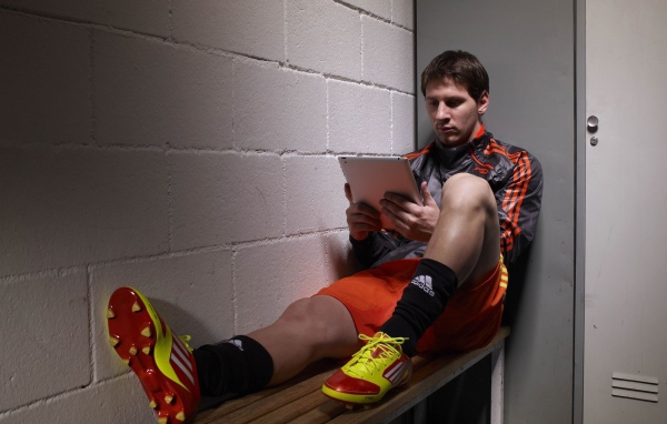 Лионел Месси в адидас