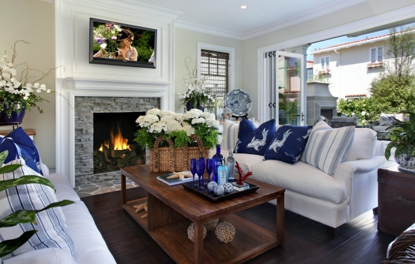 Комната с камином