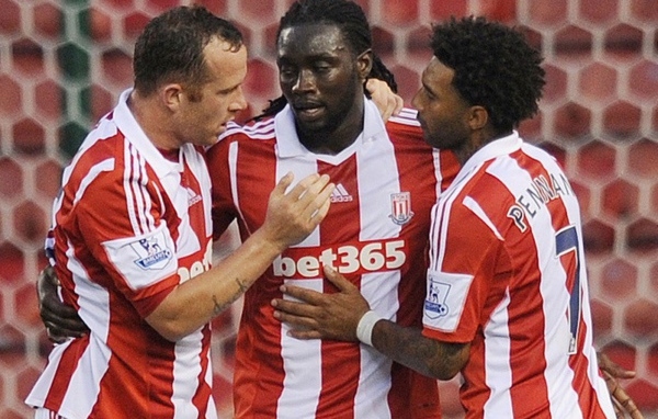 Популярный Футбольный клуб Англии Сток Сити