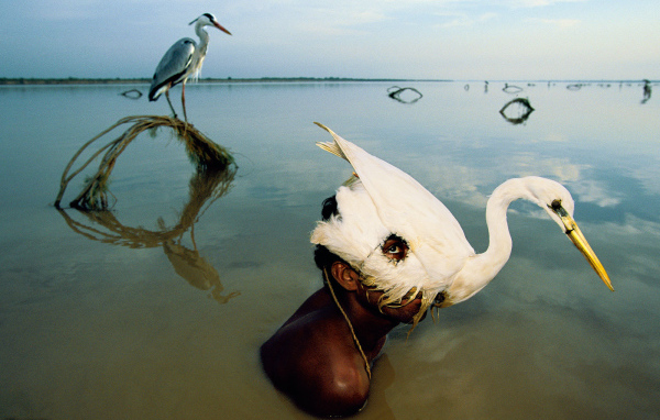 Охотник в маске