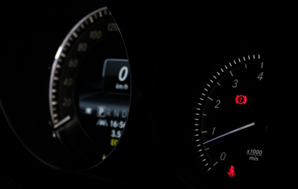 Приборная панель автомобиля