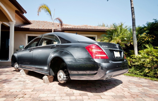 Автомобиль без колес