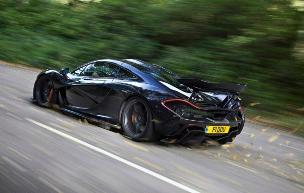 Спортивный McLaren P1