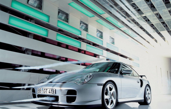 Автомобиль на испытании