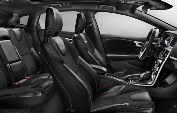 Салон автомобиля Volvo