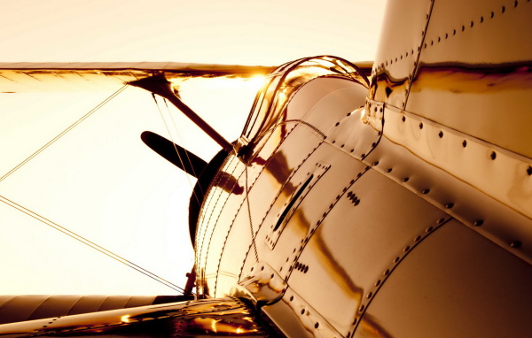 Самолет от хвоста до винта