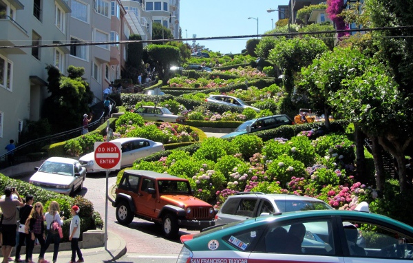 Ломбард-стрит в Сан-Франциско