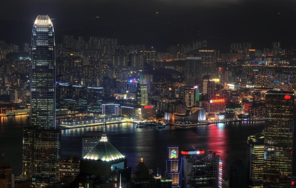 Ночной город Гонконг