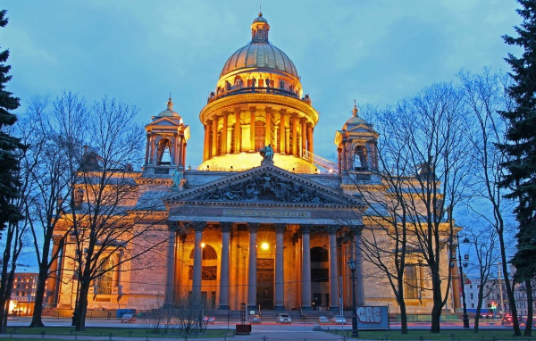 Исаакиевский собор в Санкт-Петербурге