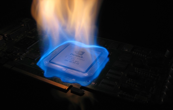 Чип Nvidia горит синим пламенем