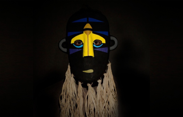 Маска аборигена из Африки