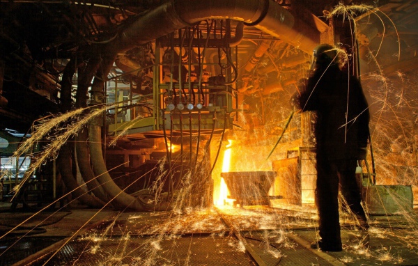 Симфония огня на метзаводе