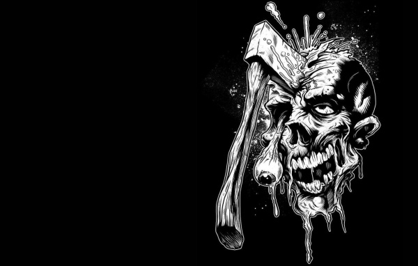 Топор раскроил череп