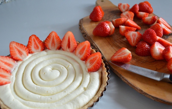 Приготовление клубничного пирога