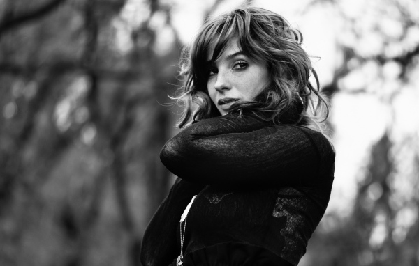 Девушка модель Вика Керекес