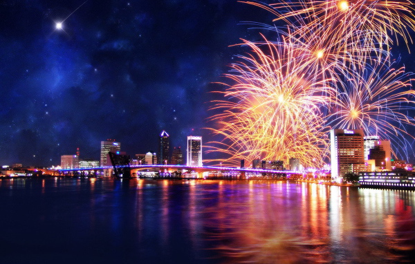 Праздничный фейерверк на звездном небе