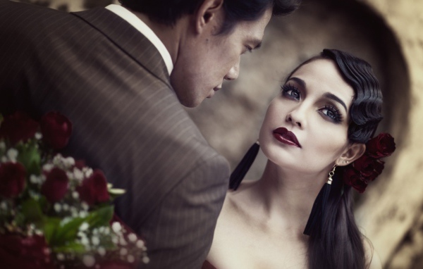 Влюбленная пара в стиле ретро