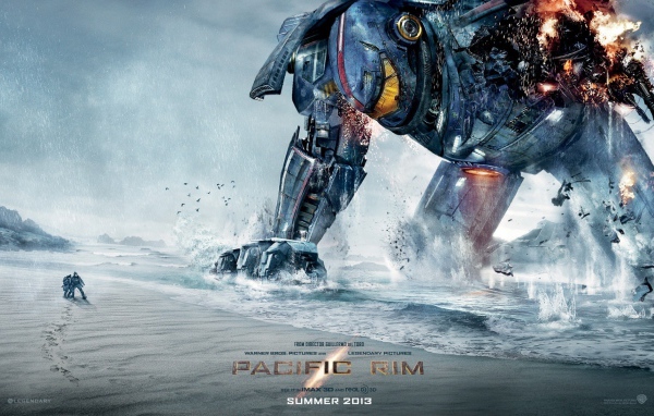 Робот у берега из фильма Тихоокеанский рубеж