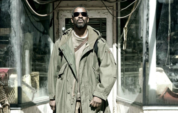 Главный герой фильма Книга Илая