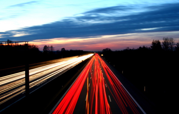 Следы ночной дороги