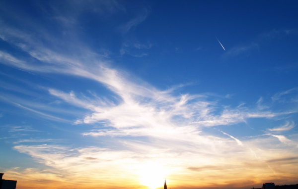 Силуэт города на закате