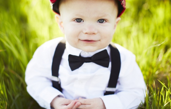 Мальчик в парадном наряде