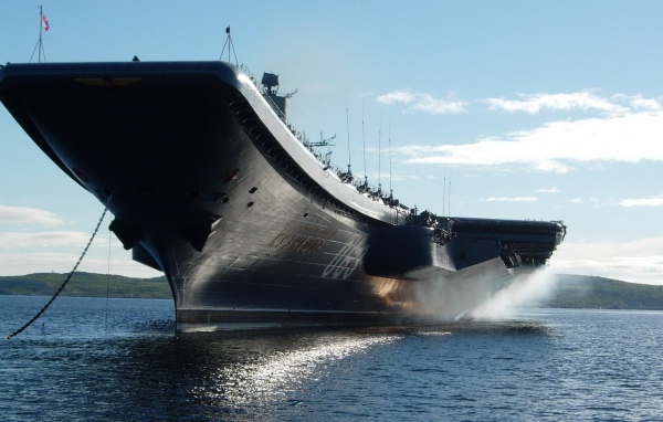 Тяжелый авианесущий крейсер Адмирал Кузнецов