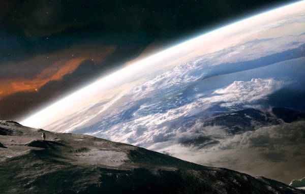 Одинокий космонавт на Луне