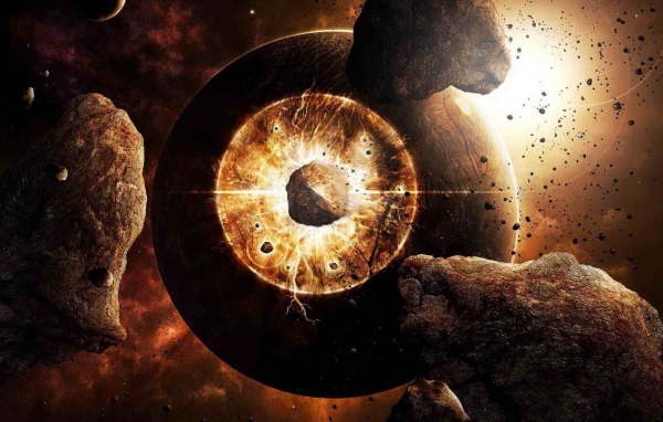 Астероид врезался в луну