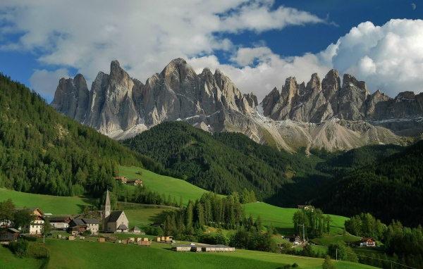 Горы Доломитовые Альпы, Италия