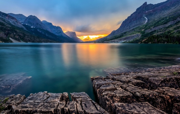 Озеро Святой Марии в Монтане, США