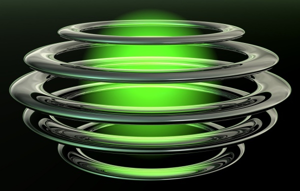 Зеленая плазма в кольцах из металла