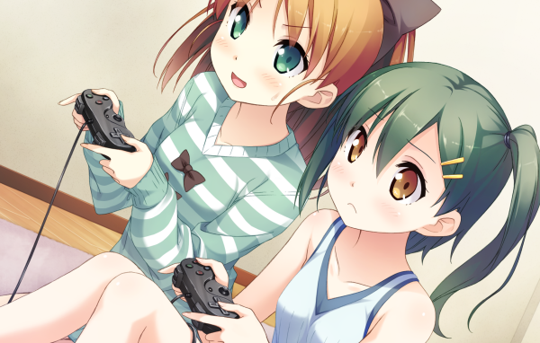 Две девочки аниме играют в видео игры