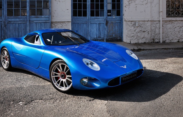 Синий автомобиль Toroidion 1MW