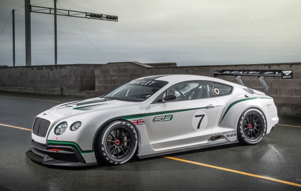 Автомобиль для гонок Bentley Continental GT3