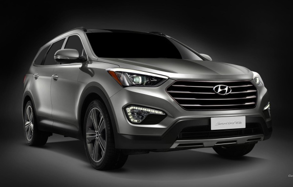 Новый автомобиль Hyundai Santa-Fe