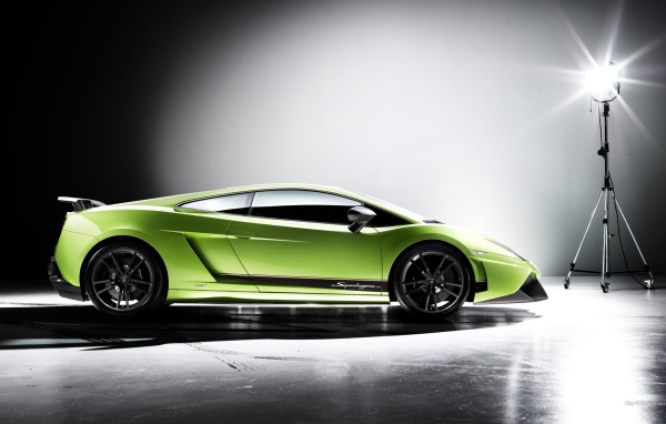 Фотосессия зеленого Lamborghini Gallardo Superleggera