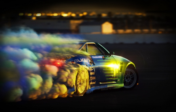Дрифт на спортивном Nissan 350Z
