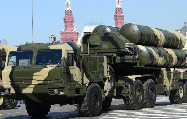 Ракетные комплексы на параде в Москве