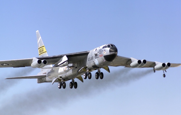 Высотный самолет Boeing B-52 Stratofortress