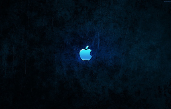 Логотип Эппл на сине черном фоне